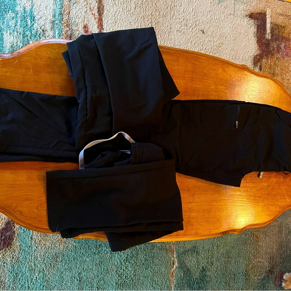 Bundle of 3 Figs scrubs pants- small/T